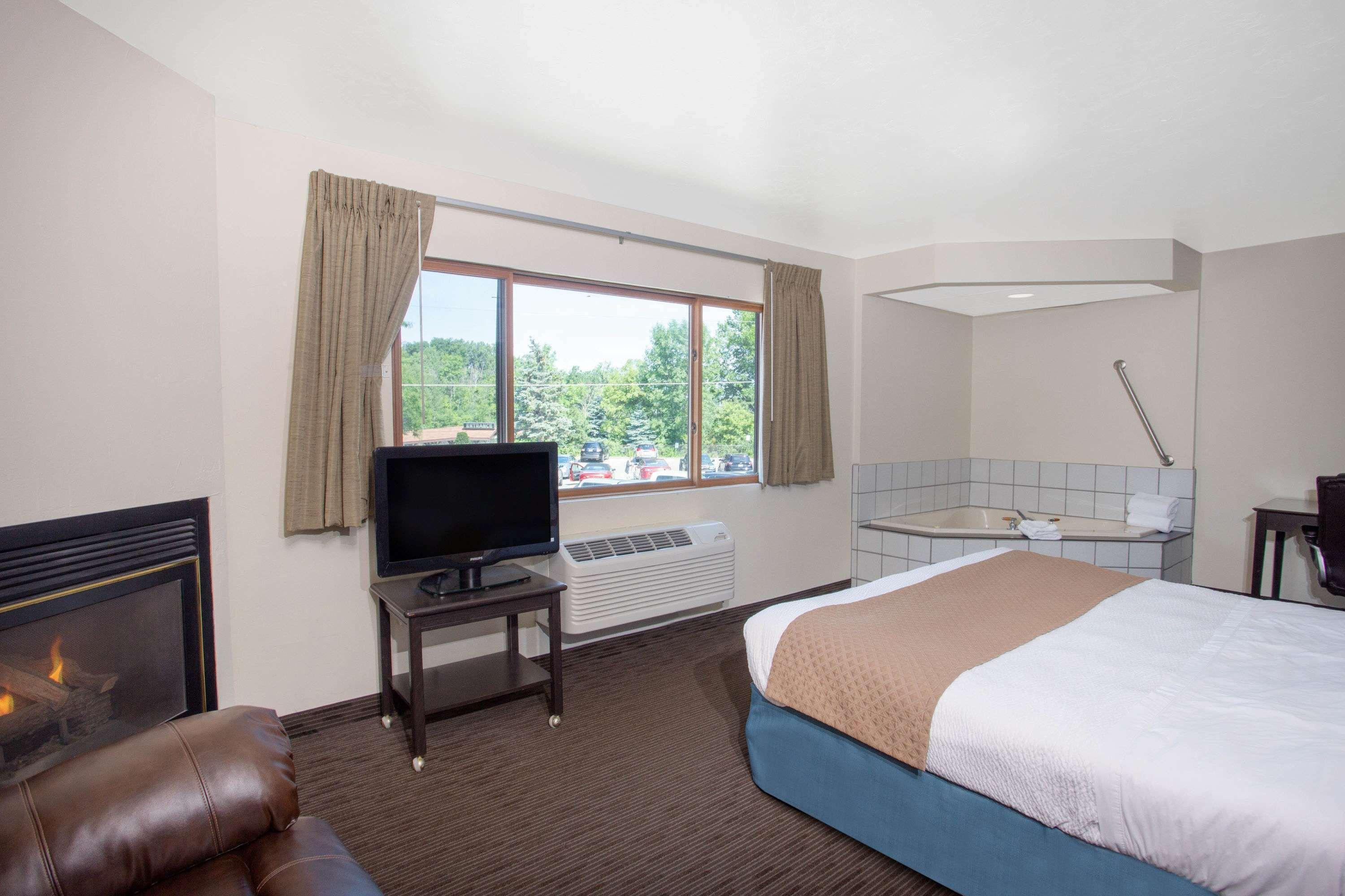 Americinn By Wyndham Green Bay West Екстериор снимка