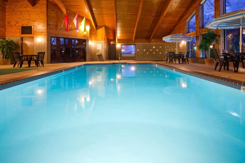 Americinn By Wyndham Green Bay West Екстериор снимка